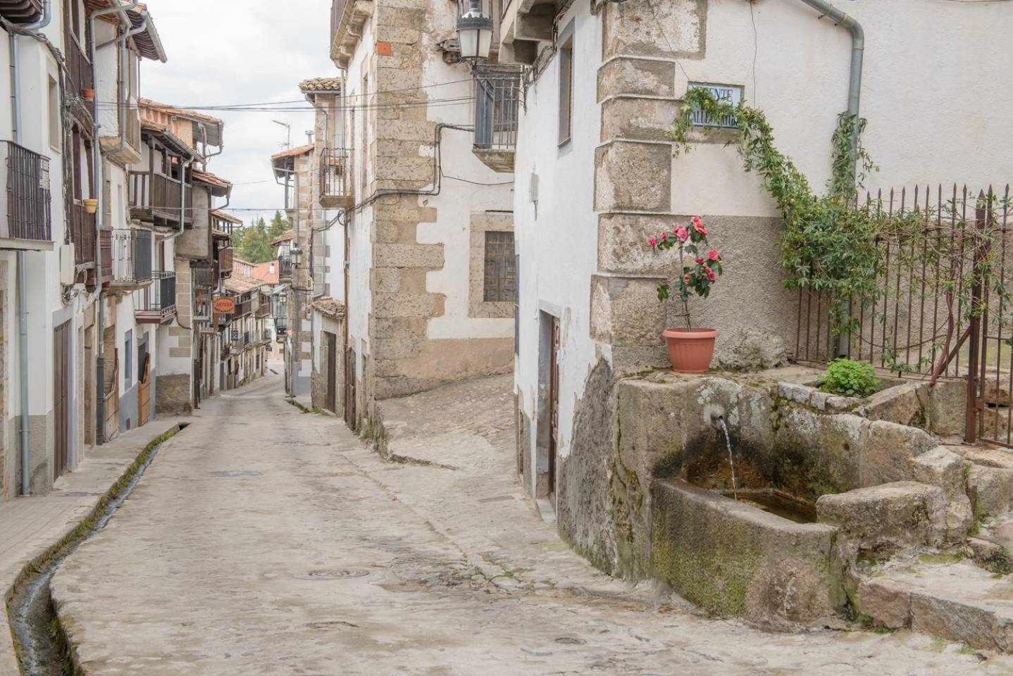 Candelario Apartamentos Ruang foto